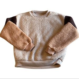 American Eagle Sherpa Pullover